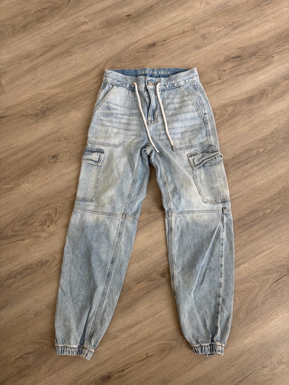 American Eagle Outfitters Light Blue Relaxed Cargo Jogger Jeans